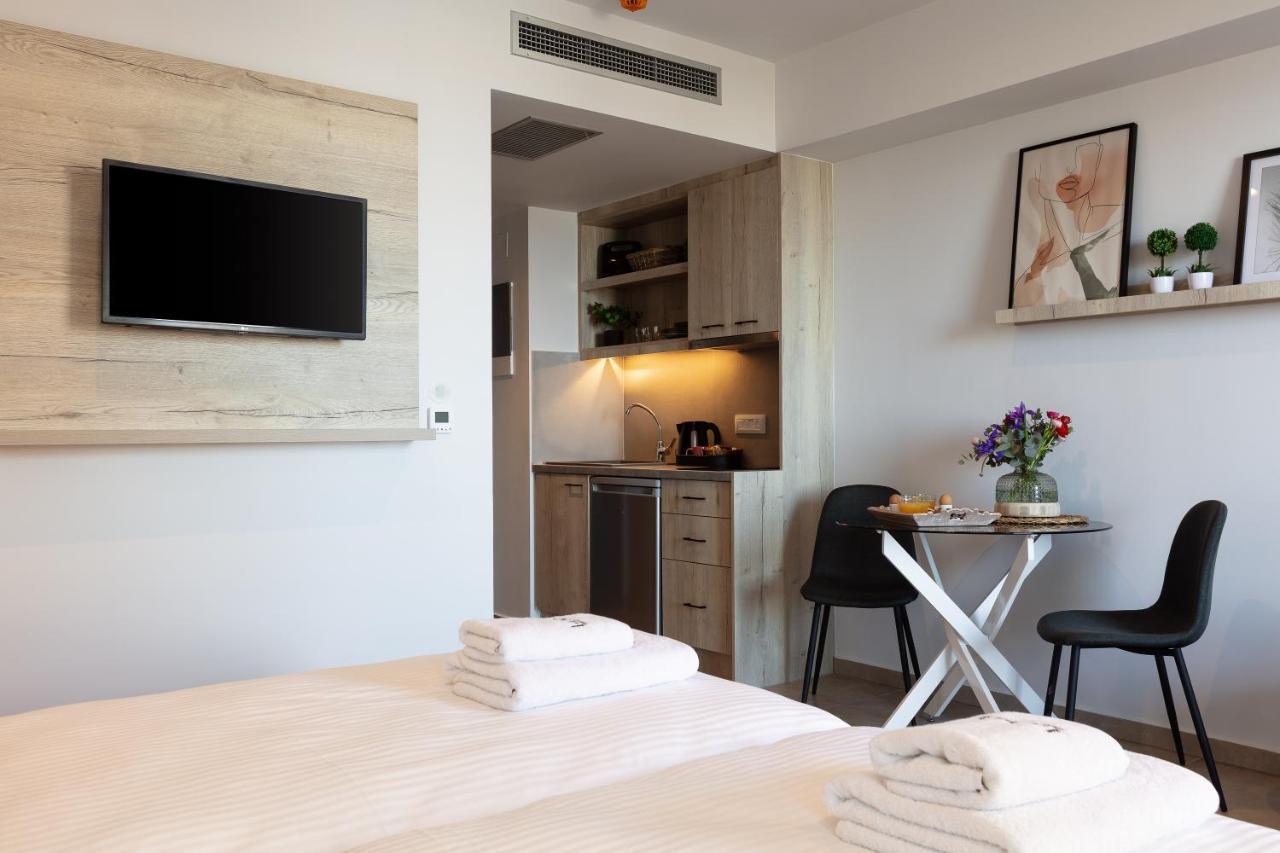 Lines Concept Accommodation Rethymno Exteriör bild